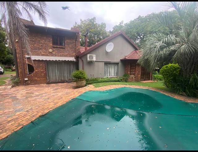 4 BEDROOM HOUSE FOR SALE IN KANONKOP